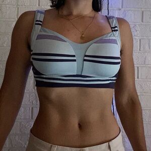 Lululemon 34DD sports bra